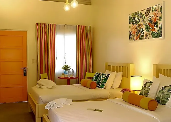 Maayo Hotel